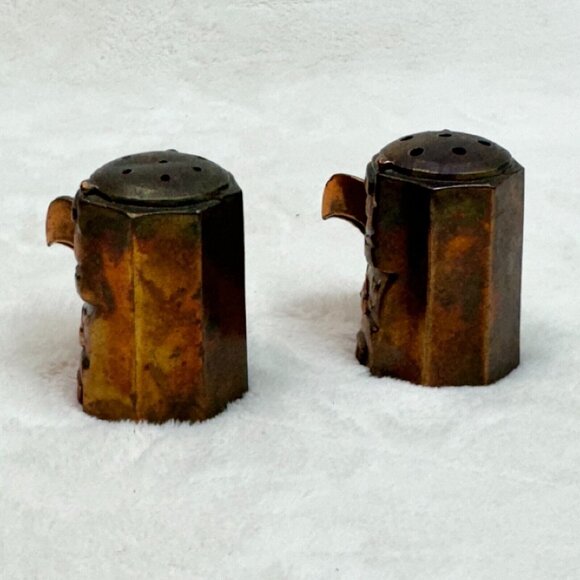 Vintage Totem Salt & Pepper 1.8" Shakers  Copper/Bronze Made in Japan - Picture 7 of 10